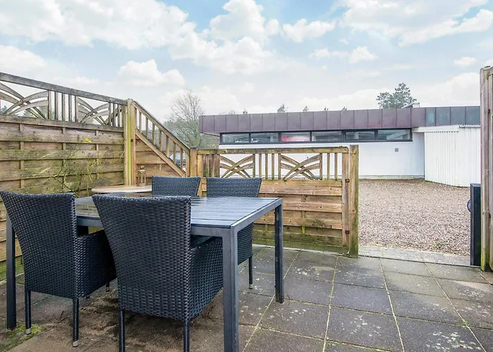 Διαμέρισμα 4 Person In Romo-by Traum *